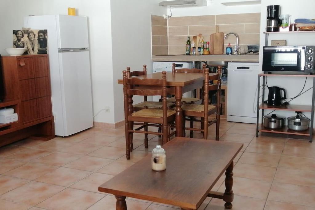 T2 6 Couchages. Plein Centre Apartment Ax-les-Thermes Exterior photo